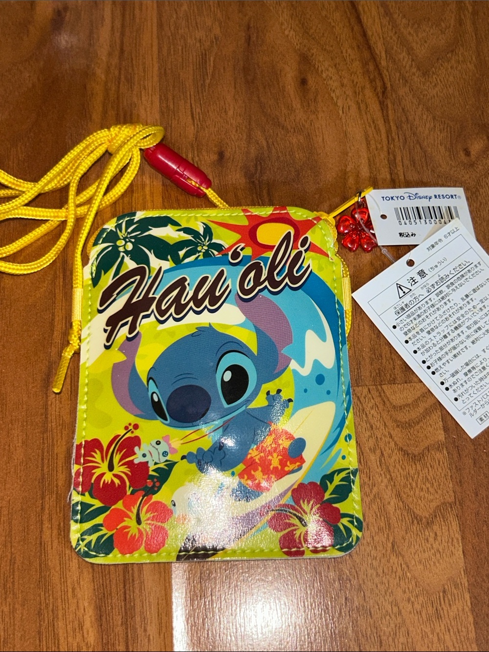 NWT Disney x Tokyo Disney Resort Stitch 'Hau'oli' Crossbody Coin / Card Holder